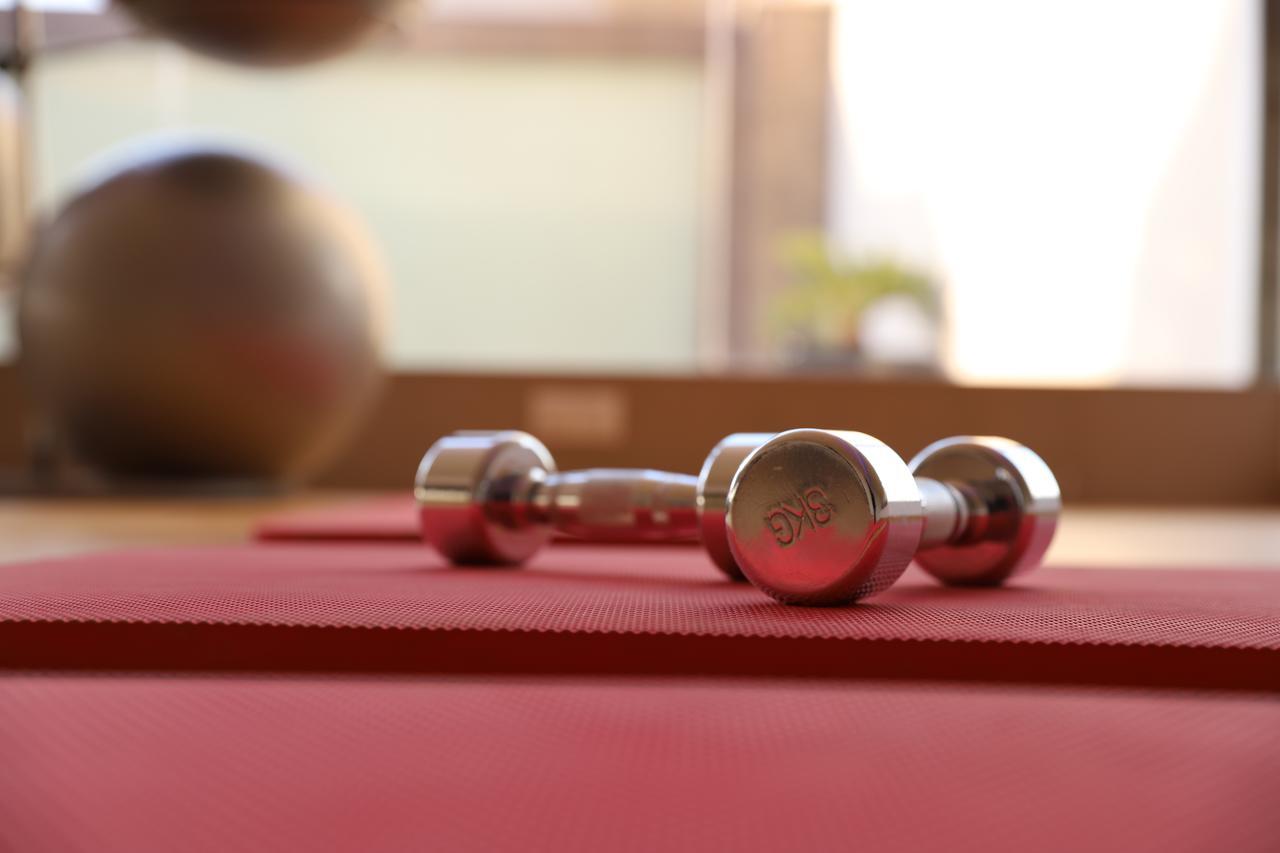 Somewhere Hotel Al Ahsa Al-Hofuf Esterno foto Dumbbells